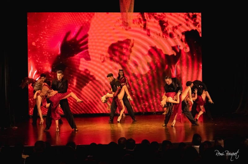 Noelia Marzol presenta �Bloody Tango� en Olavarr�a